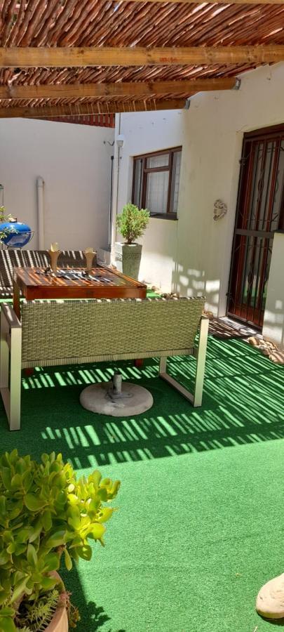Barlinka Lane Selfcatering Flatlet , Somerset West Le Cap