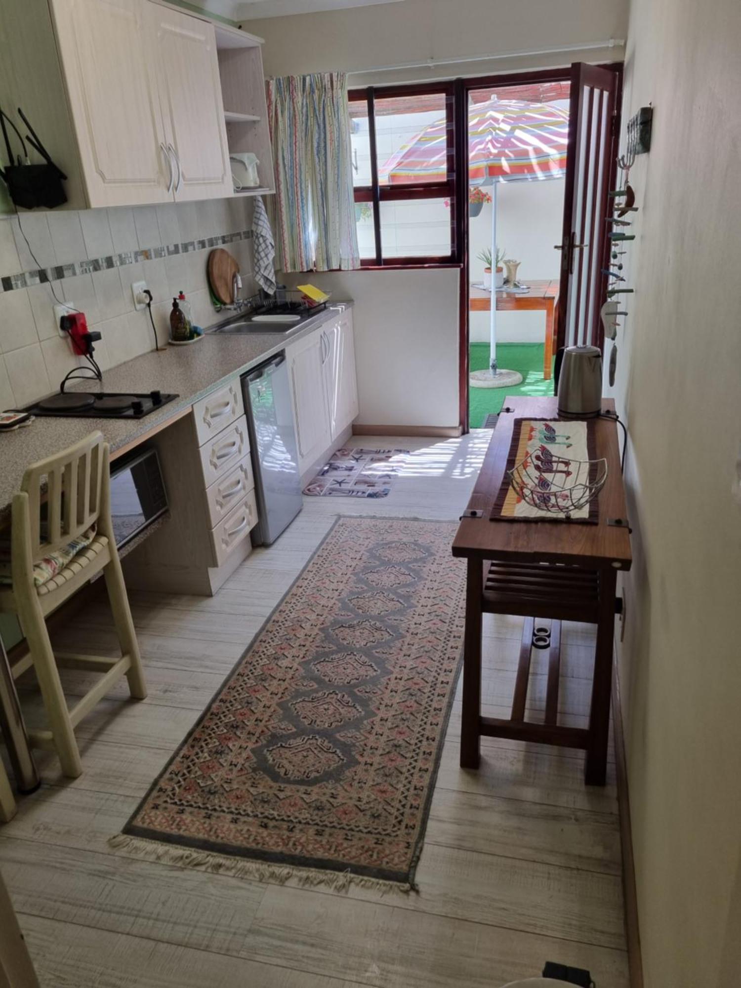 Barlinka Lane Selfcatering Flatlet , Somerset West *